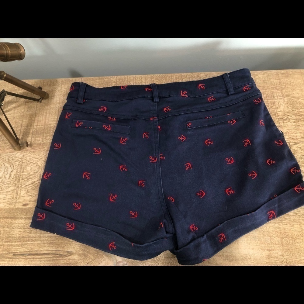 Adorable Anchor Shorts - Picture 5 of 6
